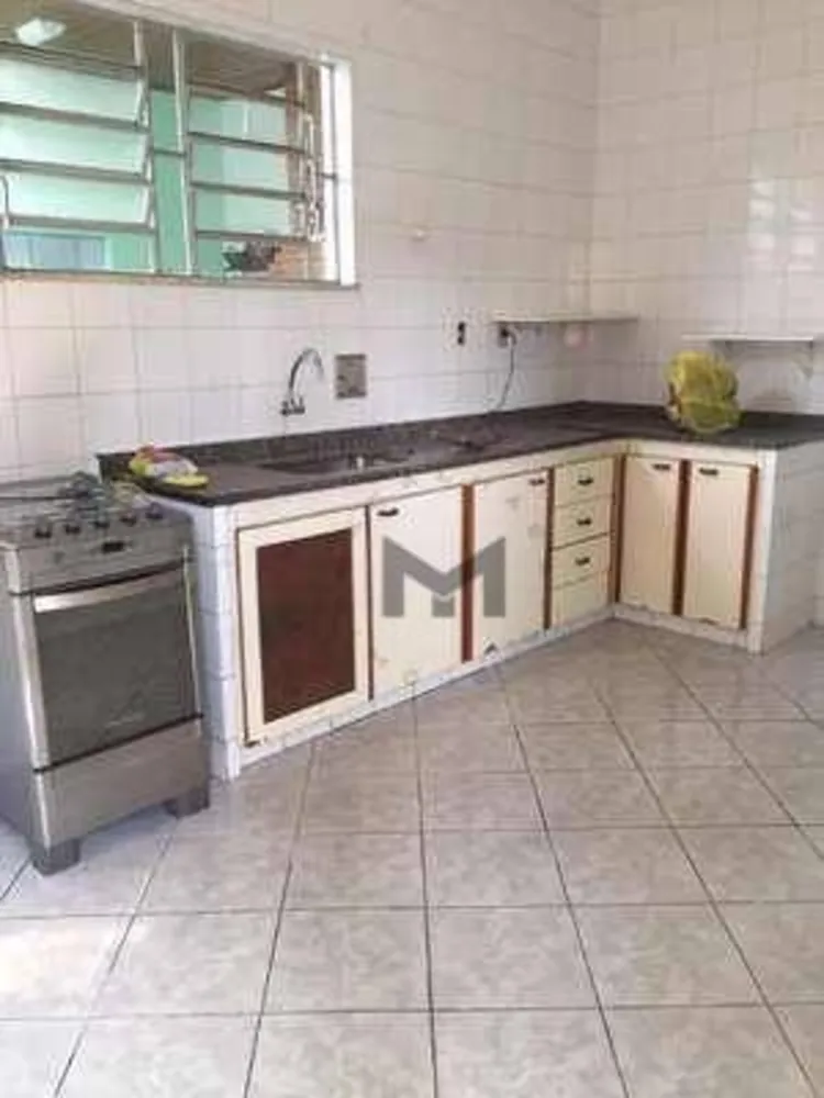 Casa, 4 quartos, 240 m² - Foto 24