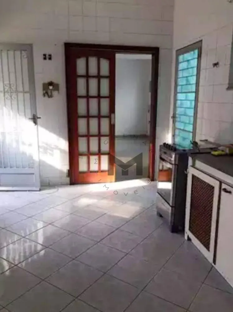Casa, 4 quartos, 240 m² - Foto 23