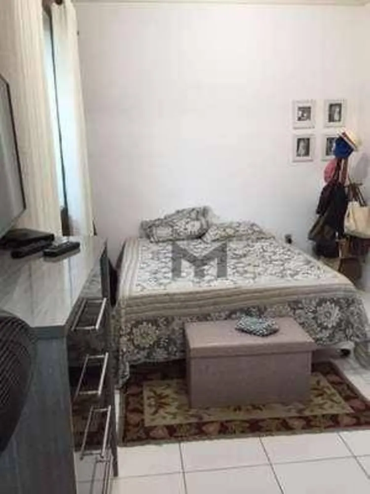 Casa, 4 quartos, 240 m² - Foto 11