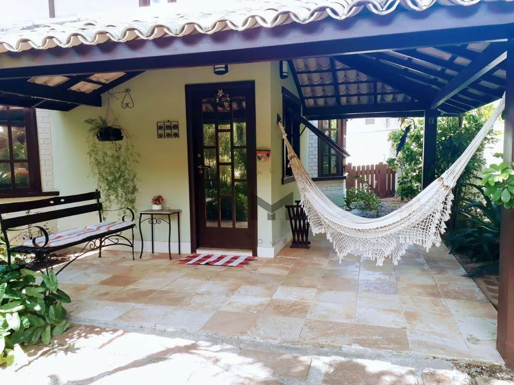 Casa, 4 quartos, 220 m² - Foto 1