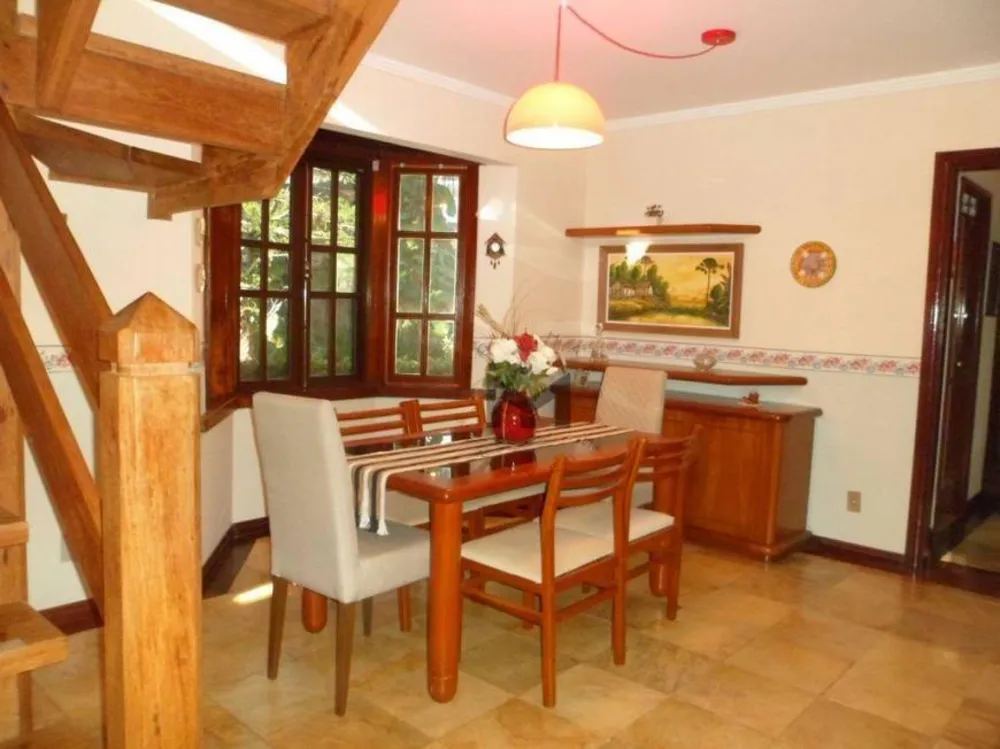 Casa, 4 quartos, 220 m² - Foto 34