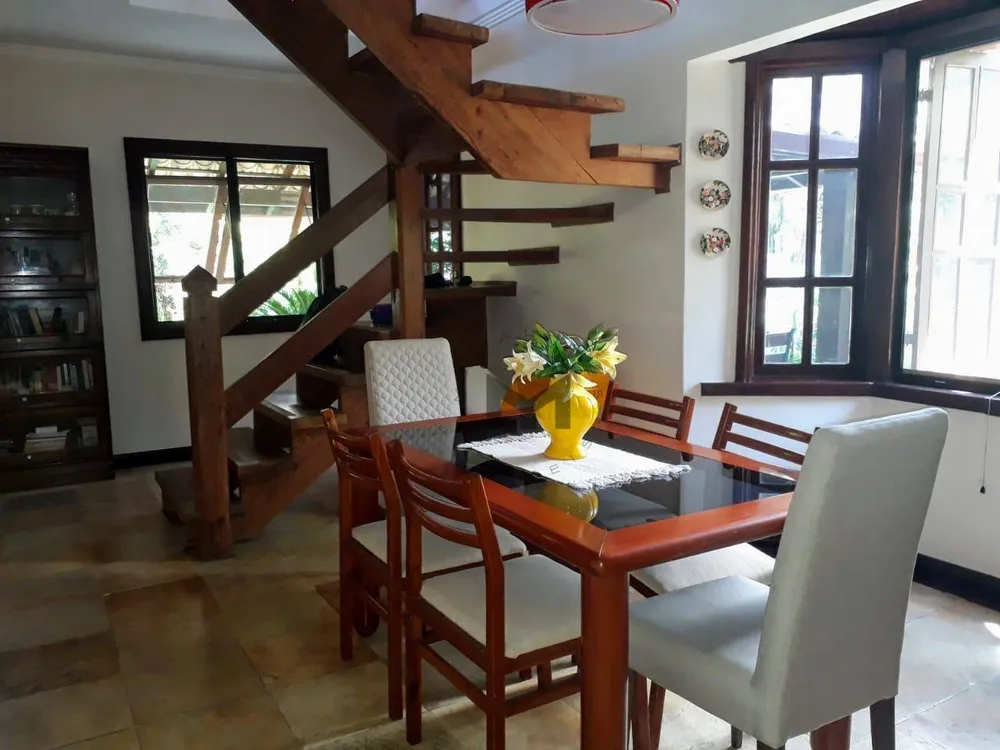 Casa, 4 quartos, 220 m² - Foto 24