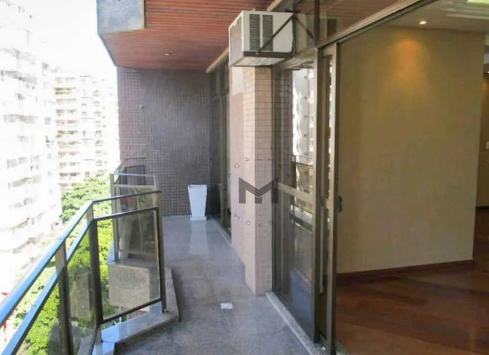 Apartamento, 3 quartos, 138 m² - Foto 2