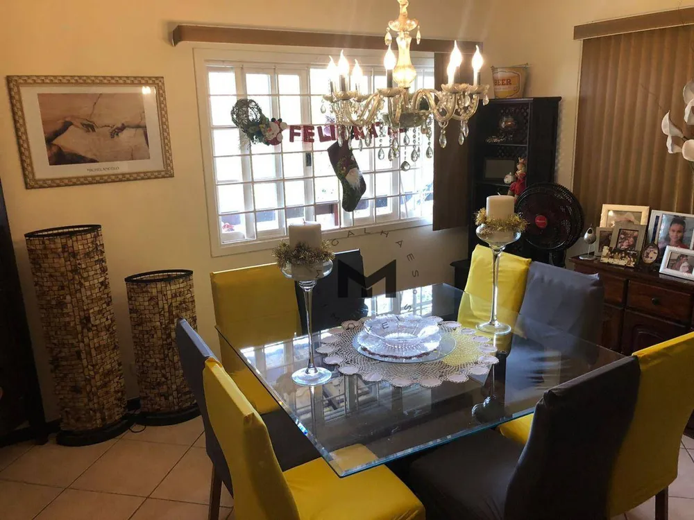 Casa, 4 quartos, 232 m² - Foto 8