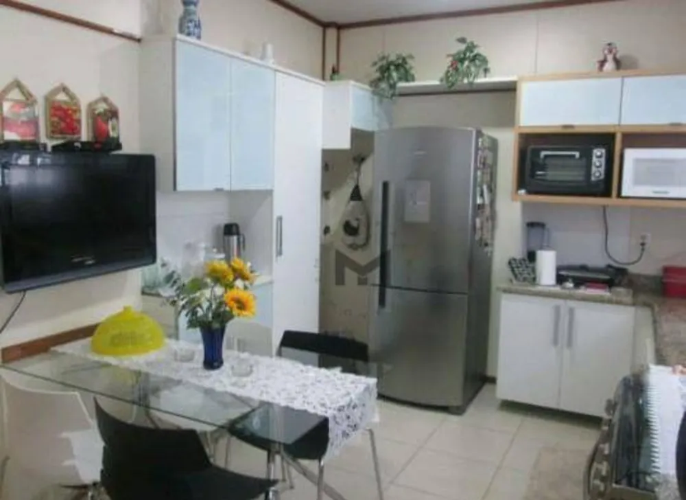 Apartamento, 3 quartos, 130 m² - Foto 3