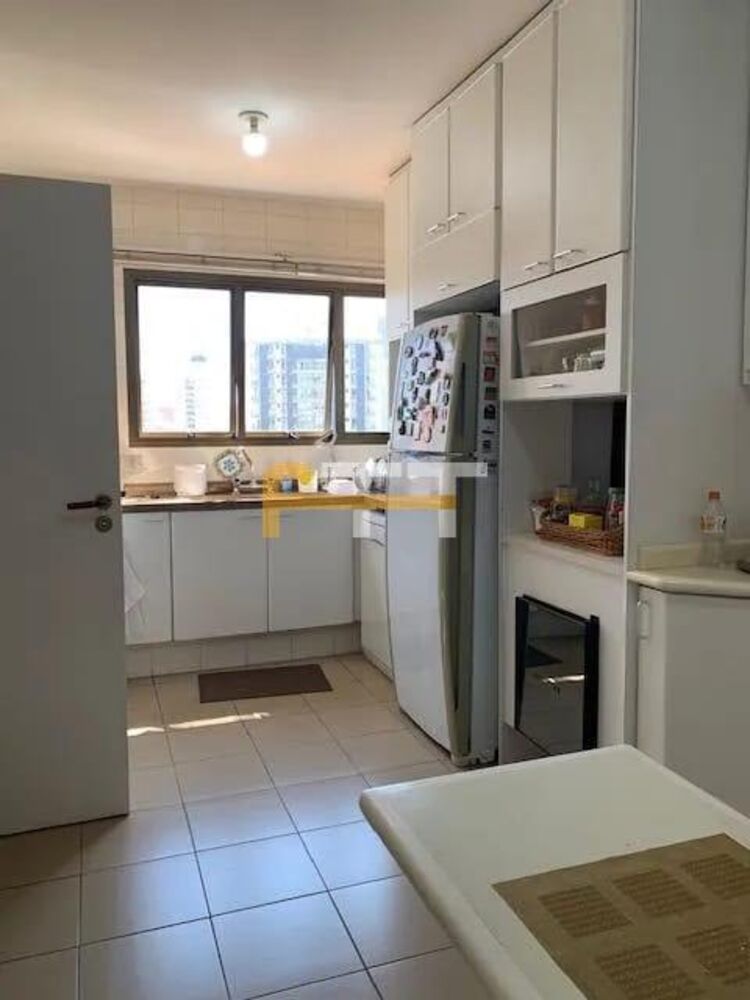 Apartamento, 3 quartos, 208 m² - Foto 9
