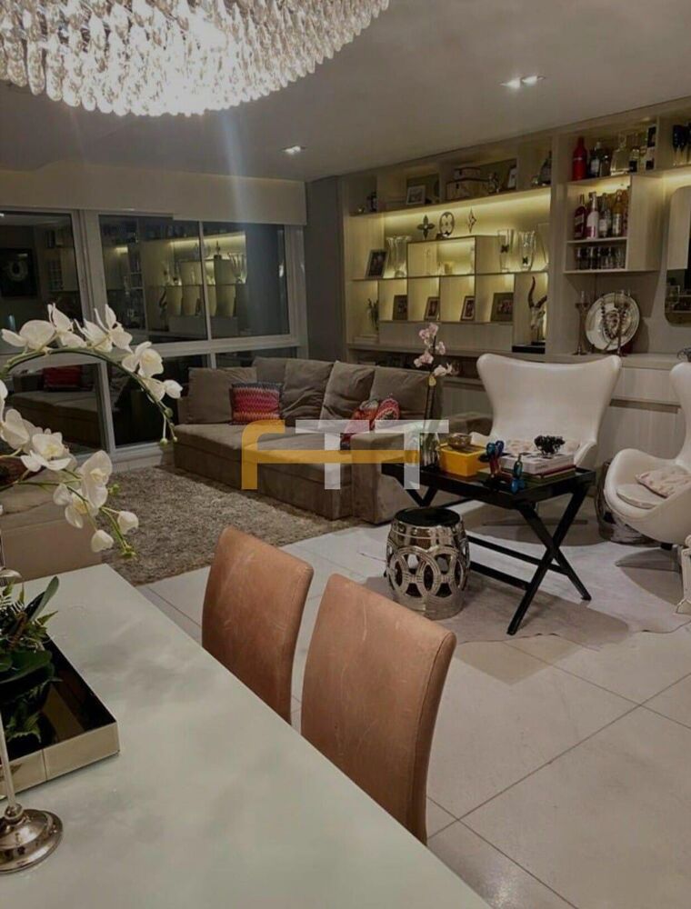 Apartamento à venda com 4 quartos, 135m² - Foto 13