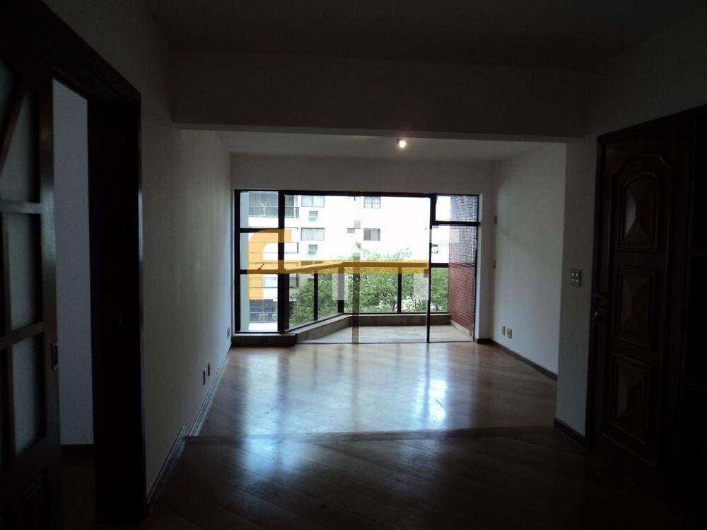 Apartamento para alugar com 3 quartos, 146m² - Foto 21