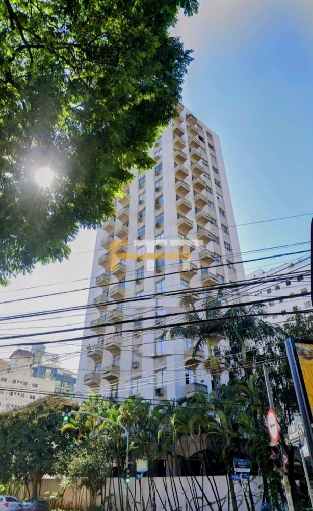 Apartamento à venda com 4 quartos, 281m² - Foto 1