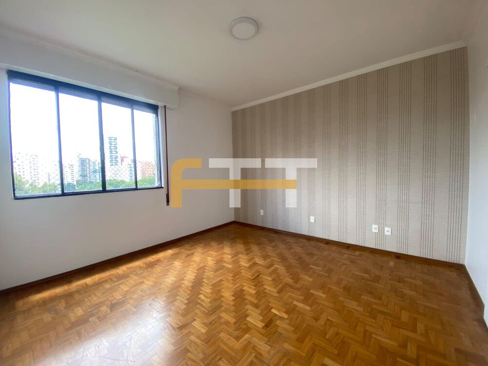 Apartamento à venda com 3 quartos, 124m² - Foto 12