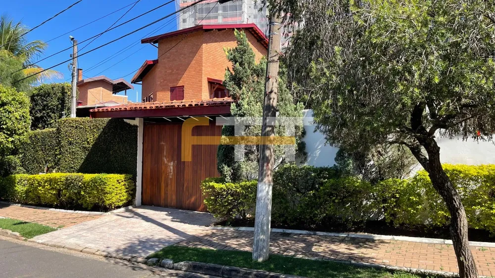 Casa, 3 quartos, 372 m² - Foto 1
