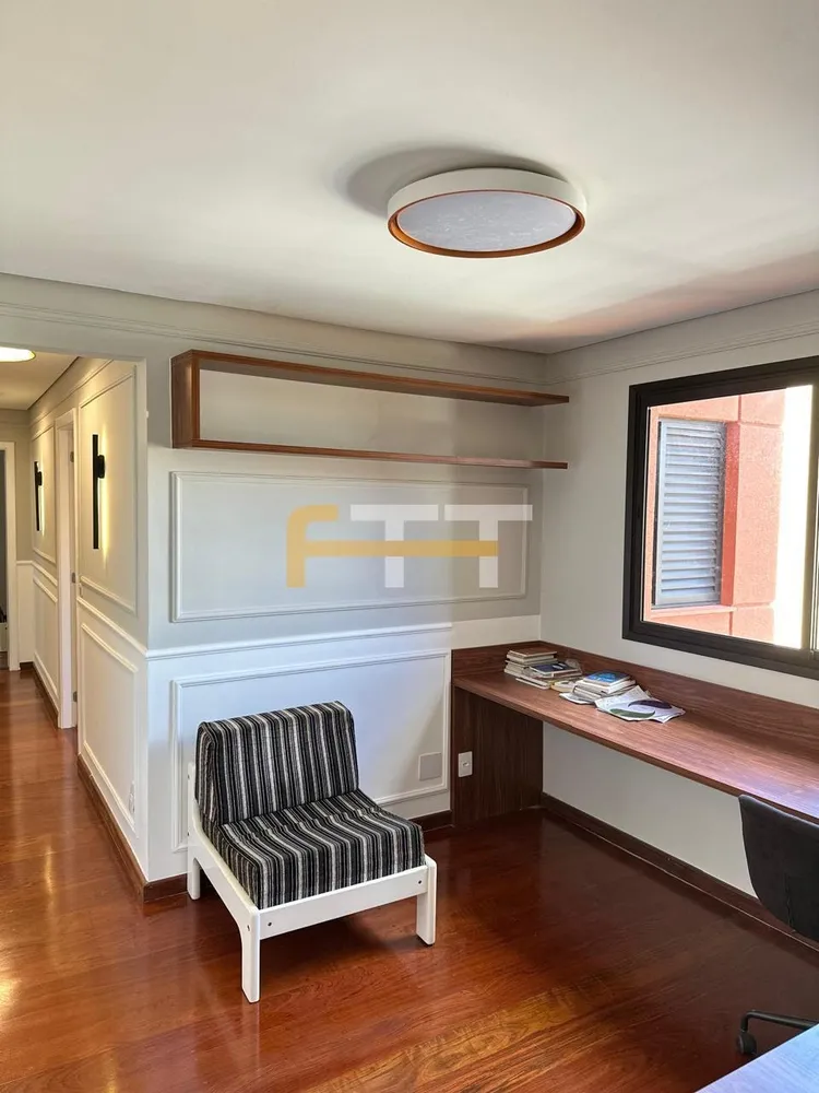 Apartamento, 3 quartos, 240 m² - Foto 4