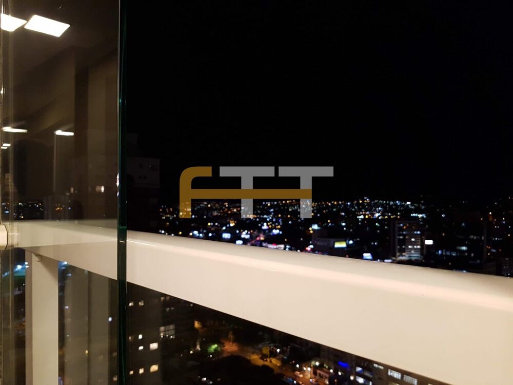 Apartamento à venda com 4 quartos, 214m² - Foto 11