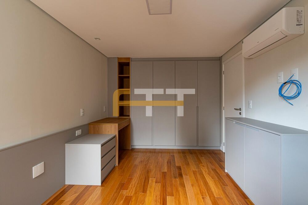 Apartamento à venda com 3 quartos, 200m² - Foto 31