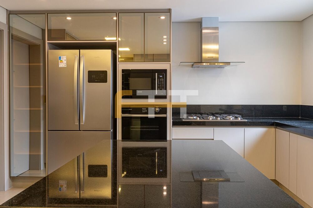 Apartamento à venda com 3 quartos, 200m² - Foto 28