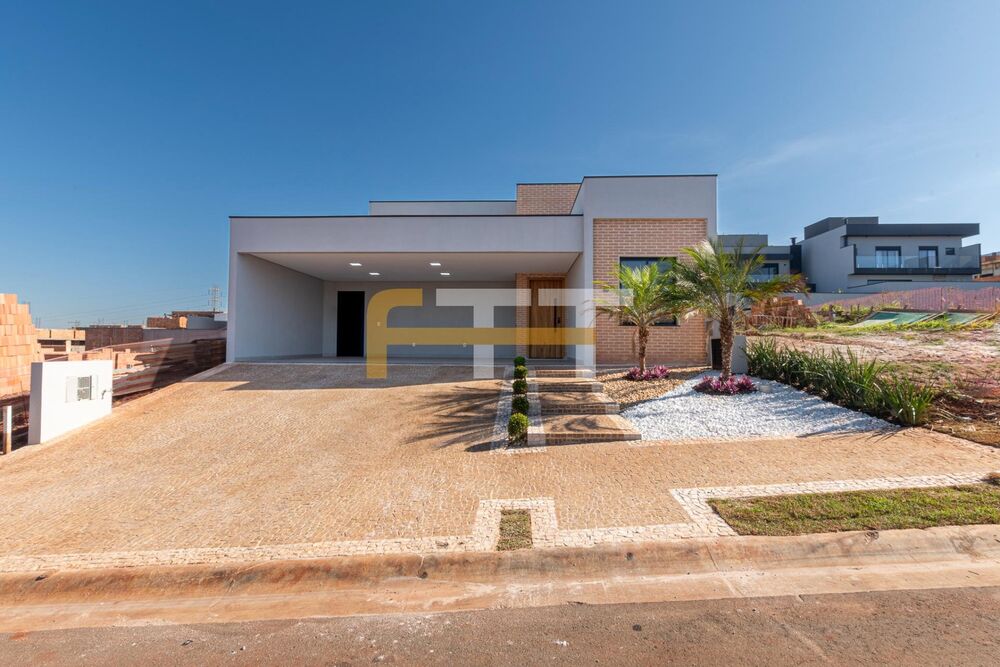 Casa de Condomínio à venda com 3 quartos, 198m² - Foto 1