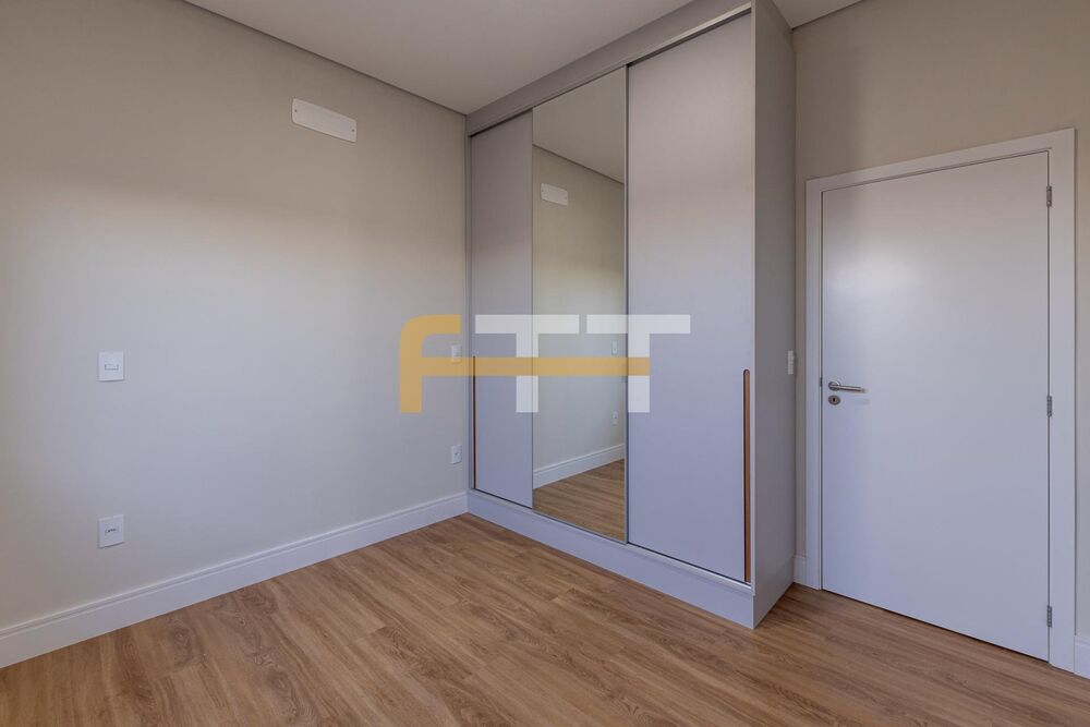Casa de Condomínio à venda com 3 quartos, 198m² - Foto 18