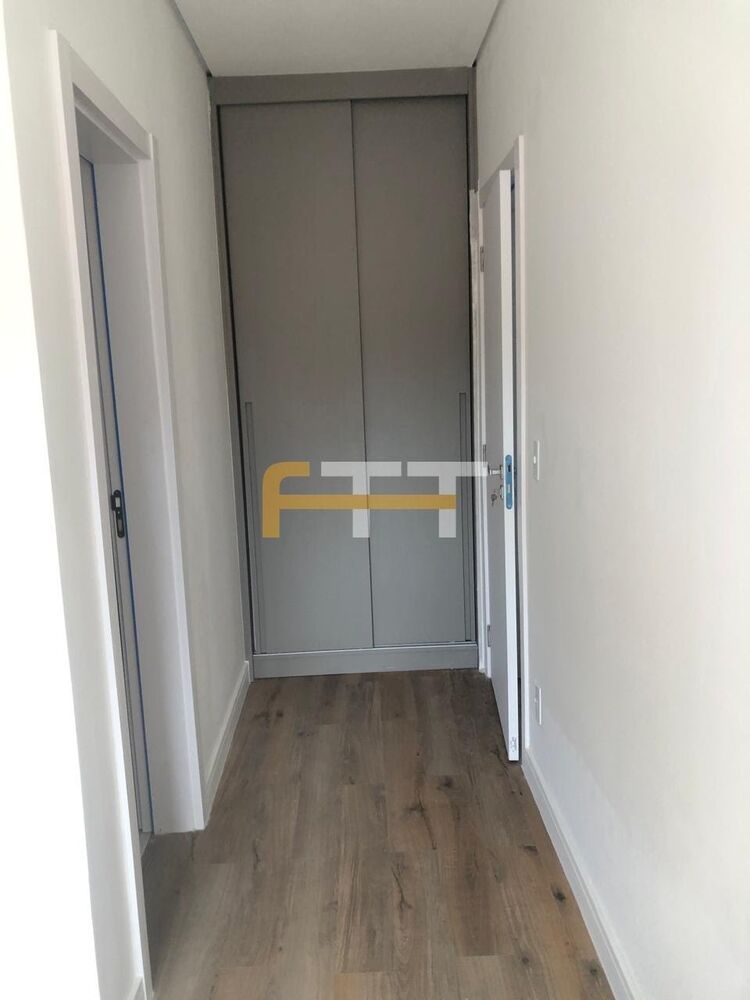 Casa de Condomínio à venda e aluguel com 3 quartos, 174m² - Foto 1
