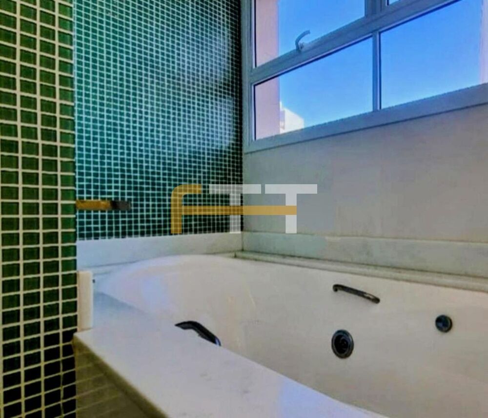 Apartamento à venda e aluguel com 3 quartos, 151m² - Foto 25