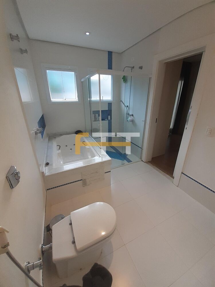 Casa, 4 quartos, 357 m² - Foto 1
