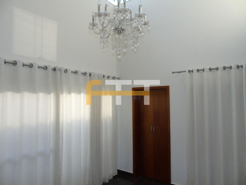 Casa, 4 quartos, 275 m² - Foto 2