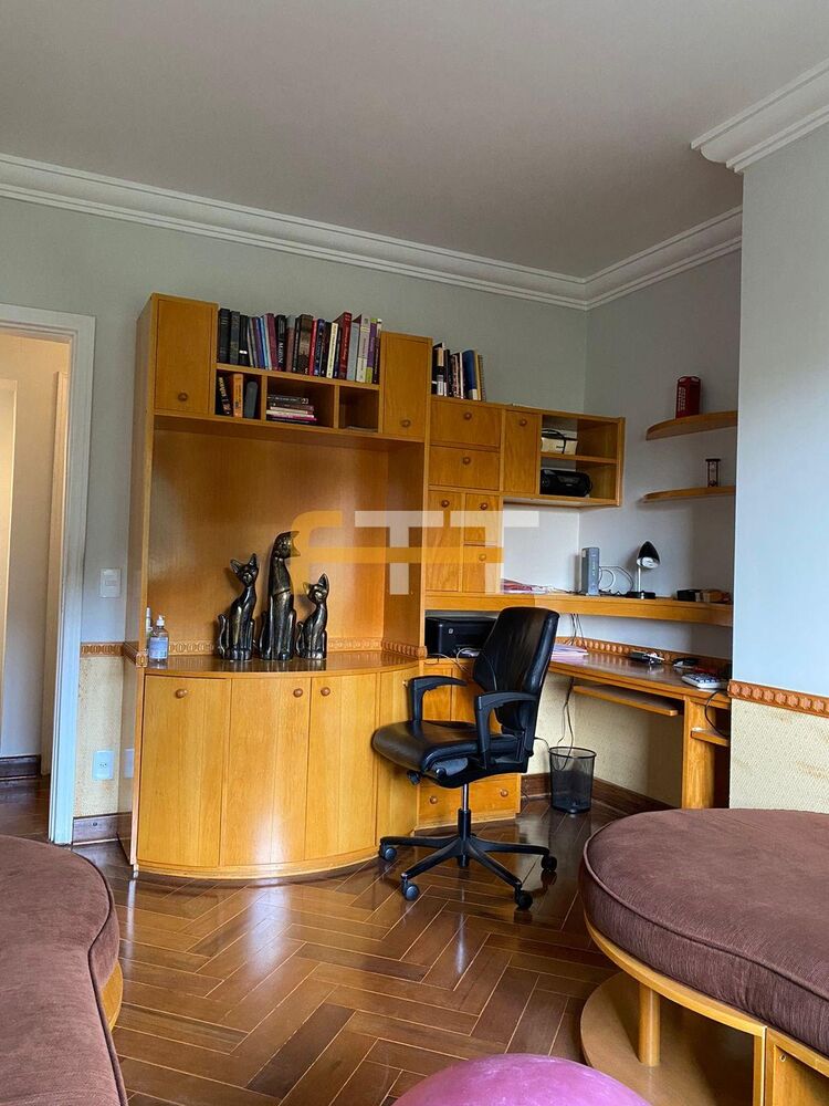 Apartamento, 3 quartos, 218 m² - Foto 2
