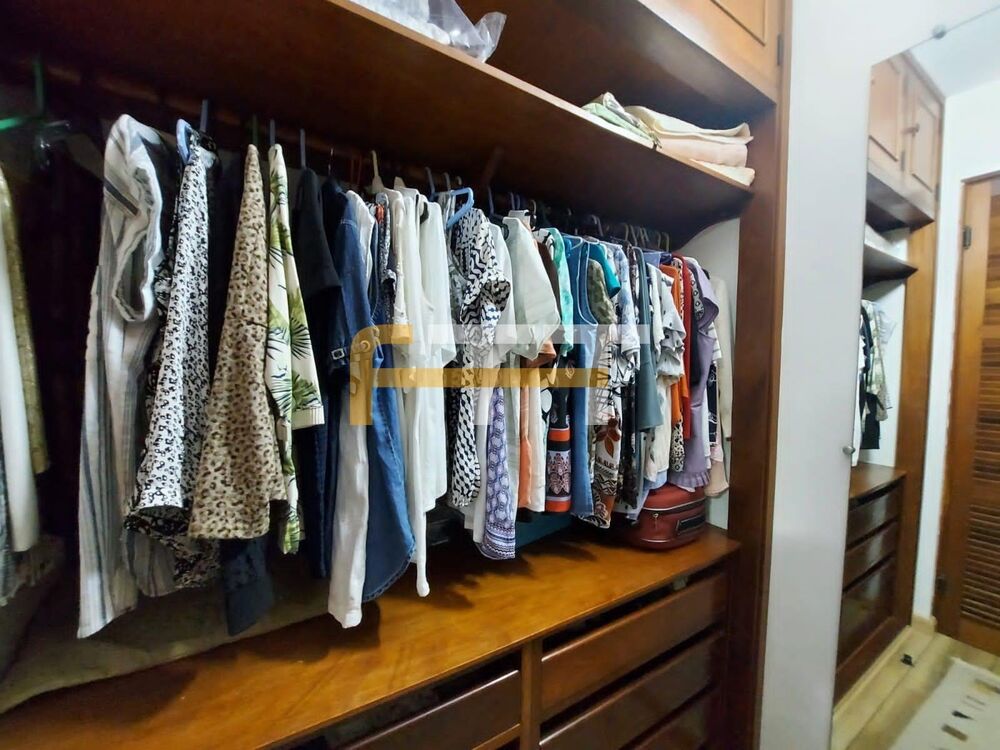 Apartamento à venda com 4 quartos, 226m² - Foto 5
