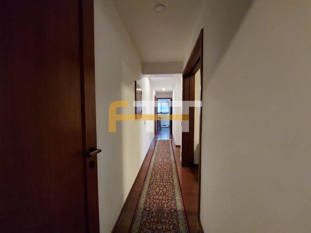 Apartamento à venda com 4 quartos, 226m² - Foto 32