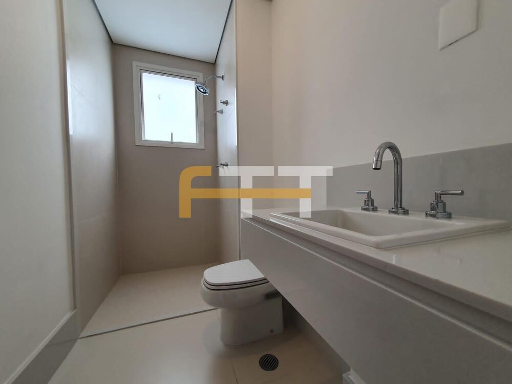 Apartamento à venda com 4 quartos, 256m² - Foto 5