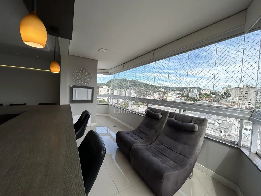Apartamento, 2 quartos, 111 m² - Foto 1