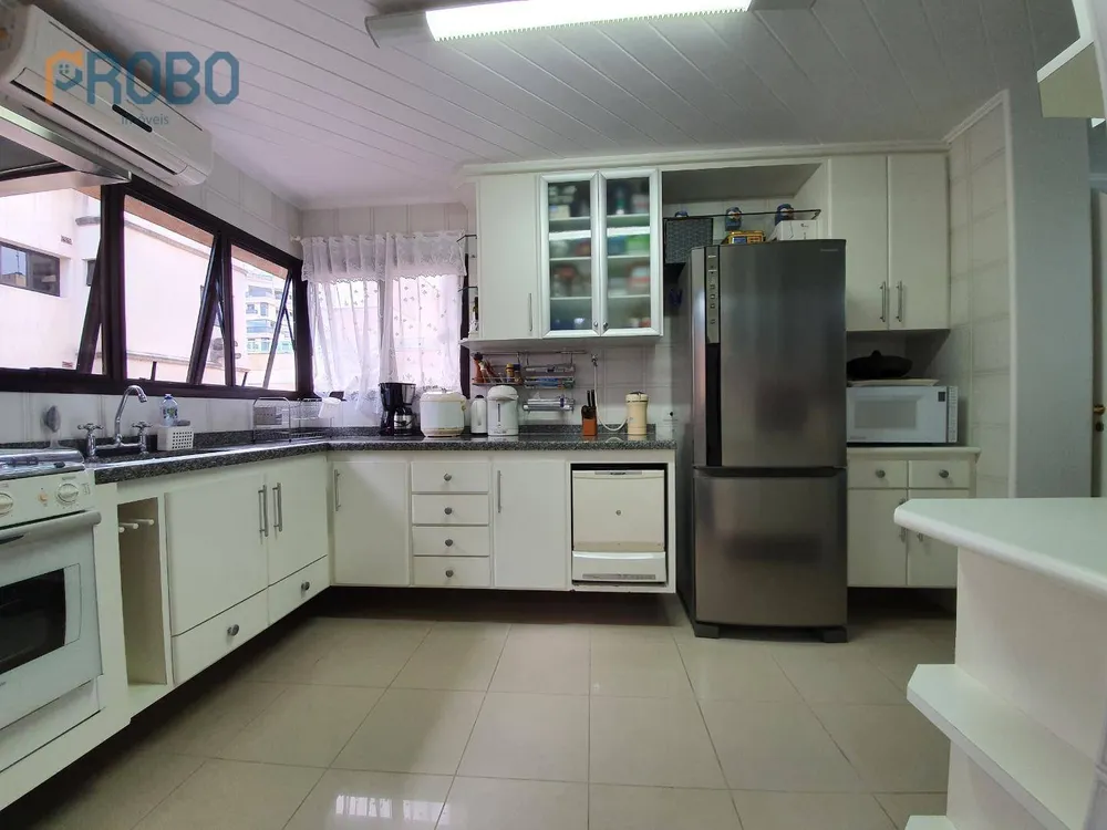 Apartamento, 3 quartos, 170 m² - Foto 1