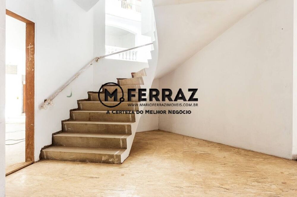 Casa à venda com 5 quartos, 700m² - Foto 3