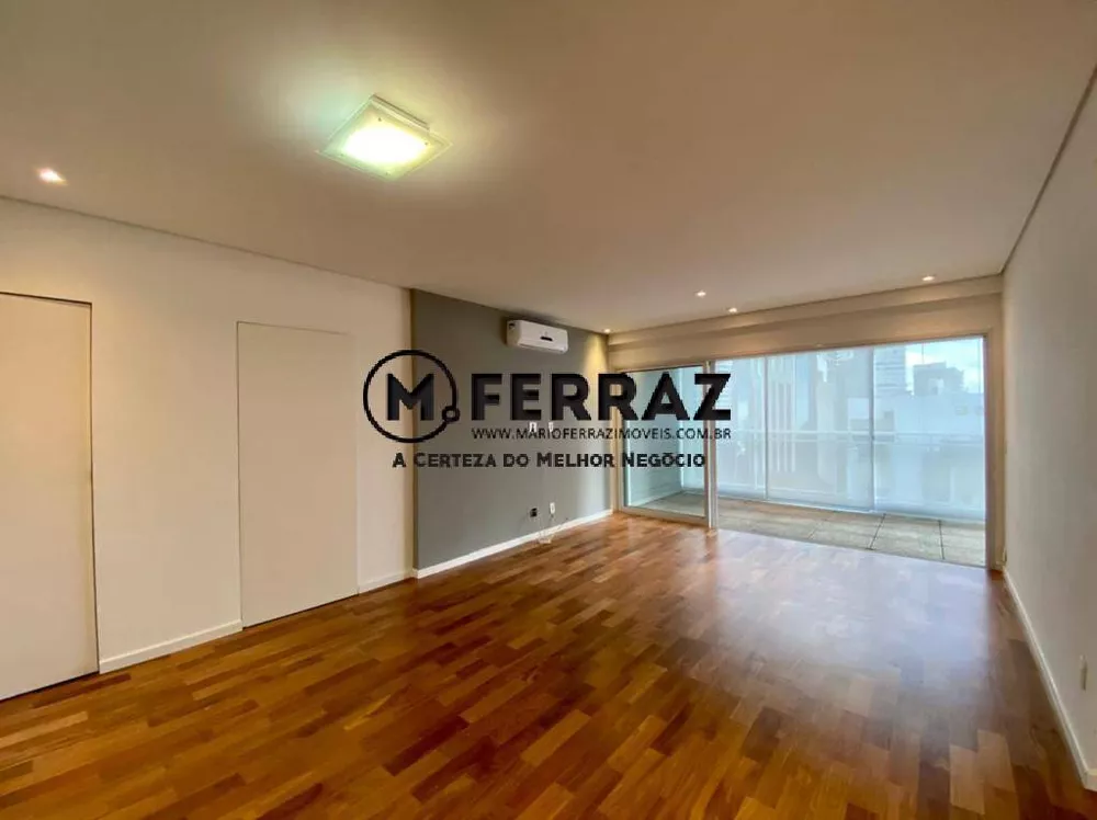 Apartamento à venda com 3 quartos, 110m² - Foto 1