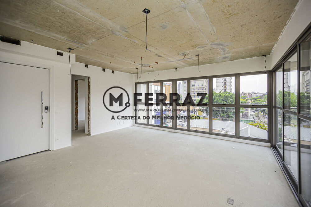 Apartamento à venda com 3 quartos, 256m² - Foto 1