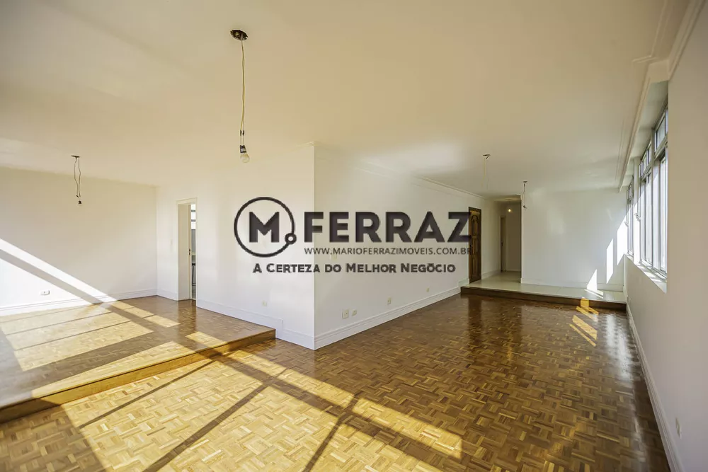 Apartamento à venda com 3 quartos, 240m² - Foto 4