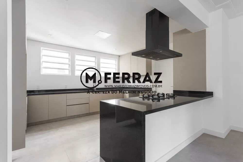 Apartamento à venda com 3 quartos, 225m² - Foto 4