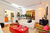 Casa, 3 quartos, 210 m² - Foto 1