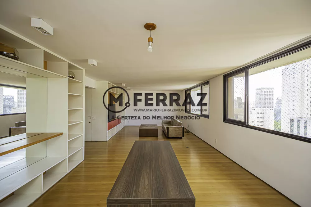 Apartamento à venda com 3 quartos, 164m² - Foto 1