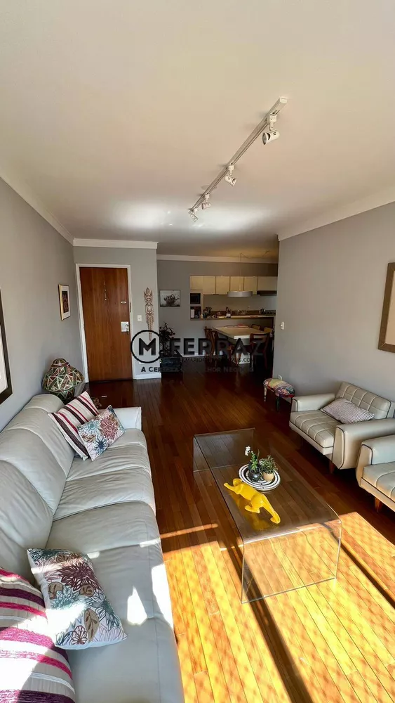 Apartamento à venda com 3 quartos, 129m² - Foto 2