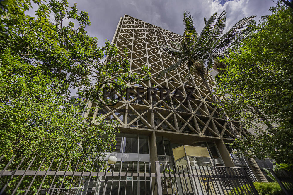 Loja-Salão à venda e aluguel, 200m² - Foto 4