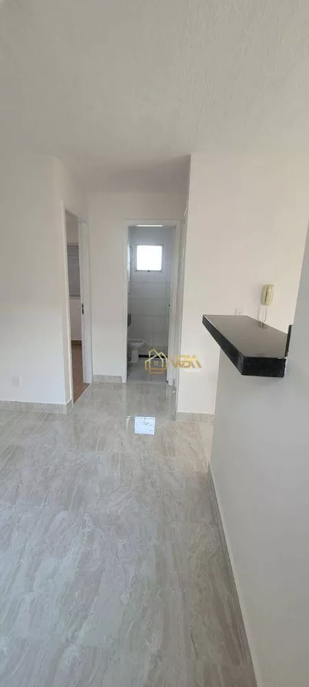 Apartamento à venda com 2 quartos, 40m² - Foto 4