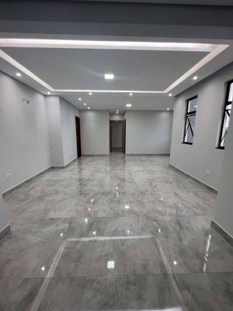 Casa, 3 quartos, 237 m² - Foto 2