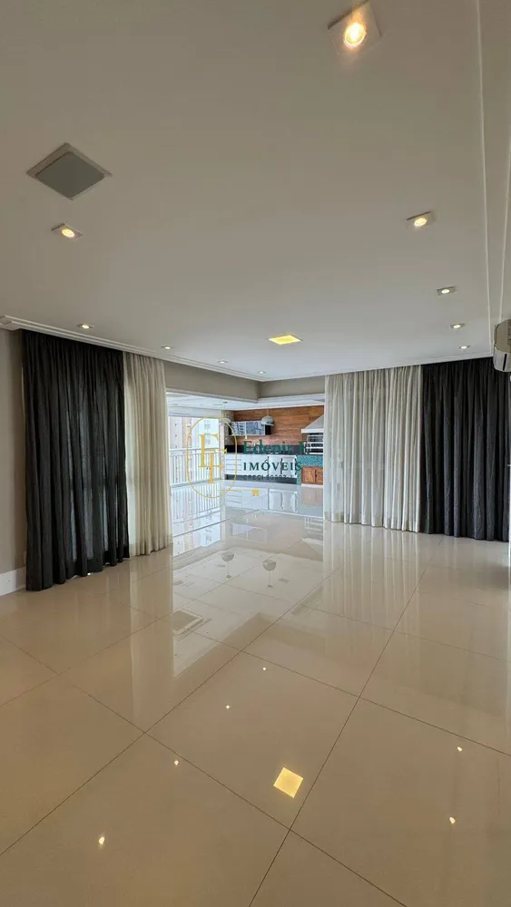 Apartamento, 4 quartos, 242 m² - Foto 4