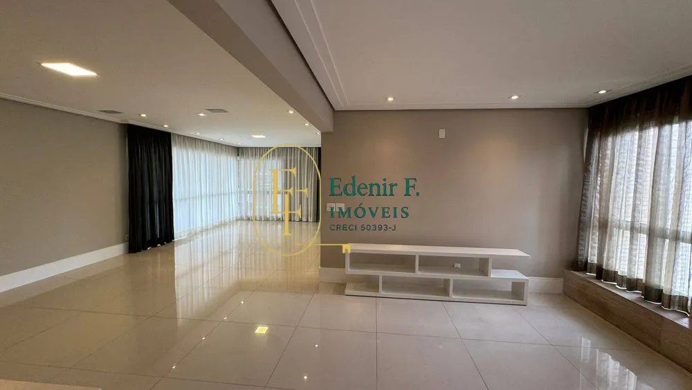 Apartamento, 4 quartos, 242 m² - Foto 7