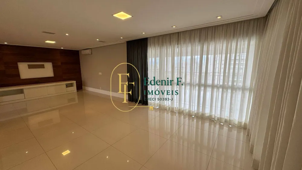 Apartamento, 4 quartos, 242 m² - Foto 5