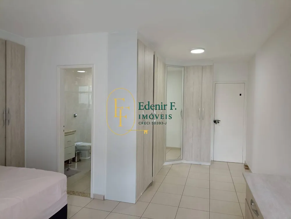 Casa, 3 quartos, 208 m² - Foto 2