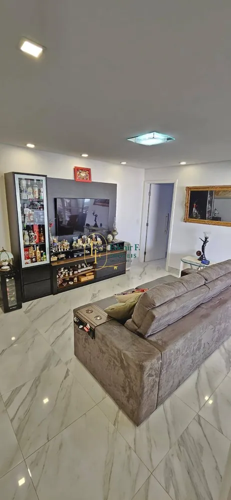 Apartamento, 3 quartos, 122 m² - Foto 2