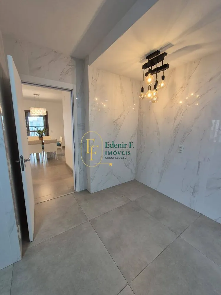 Apartamento, 3 quartos, 160 m² - Foto 2