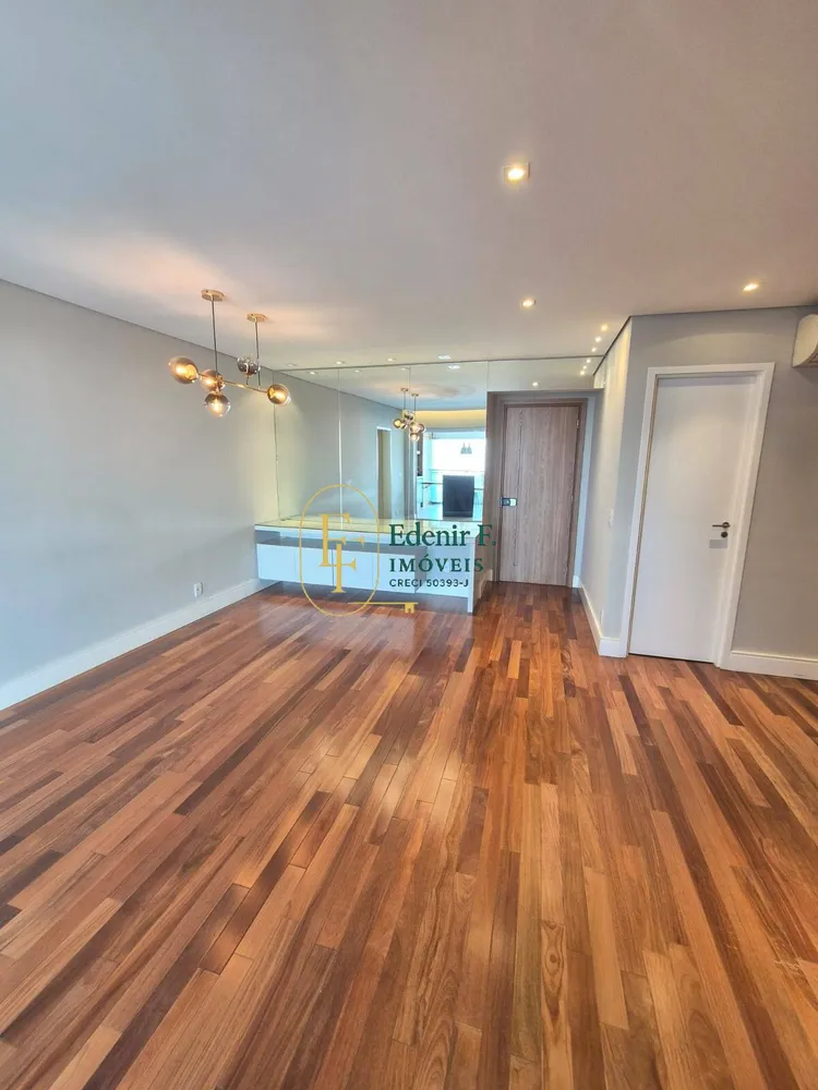 Apartamento, 3 quartos, 133 m² - Foto 2