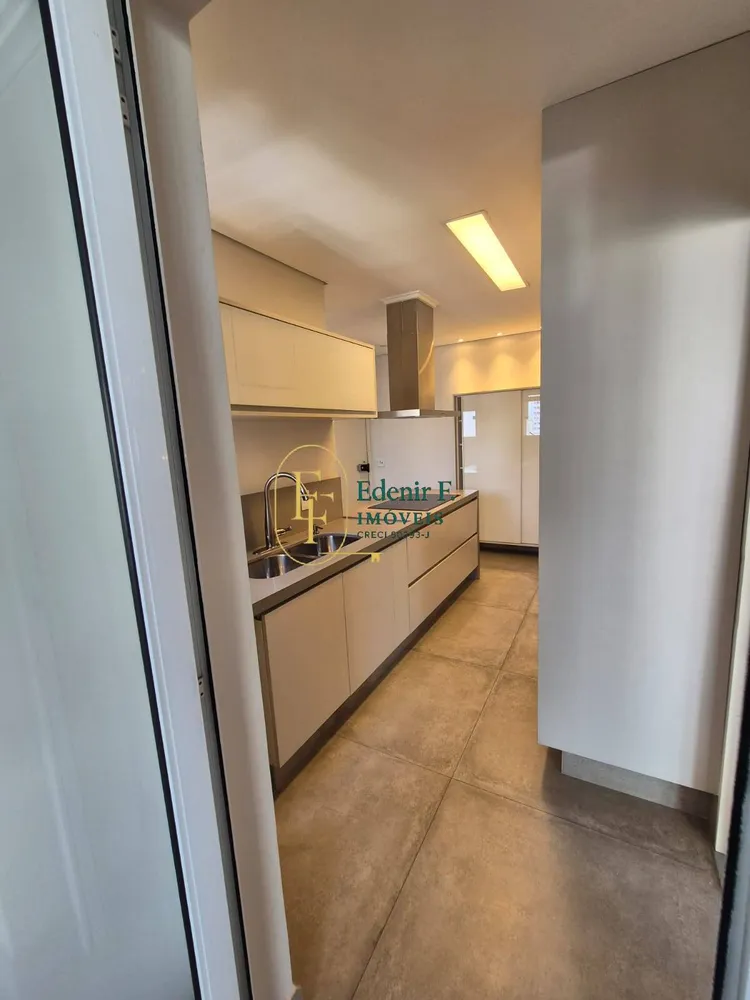 Apartamento, 3 quartos, 133 m² - Foto 4